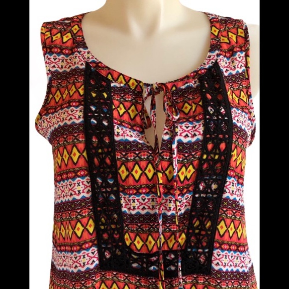Black Rainn Top Size Large Orange Sleeveless Black Lace Polyester Hand Wash